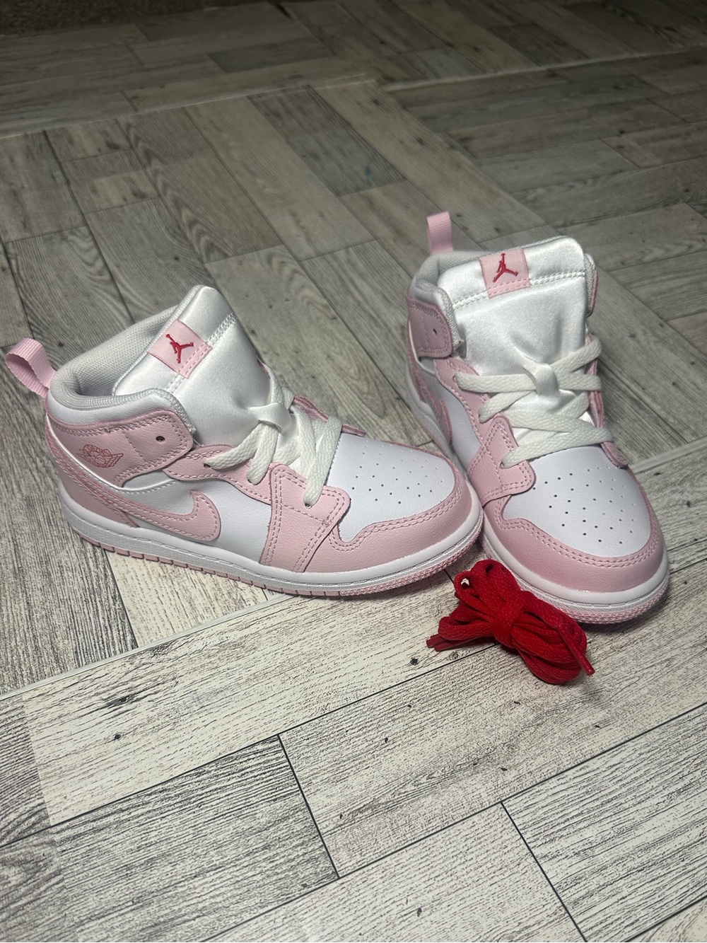 New in box! Kids High-Top Sneakers in Pink and White — Jordan size 10 C